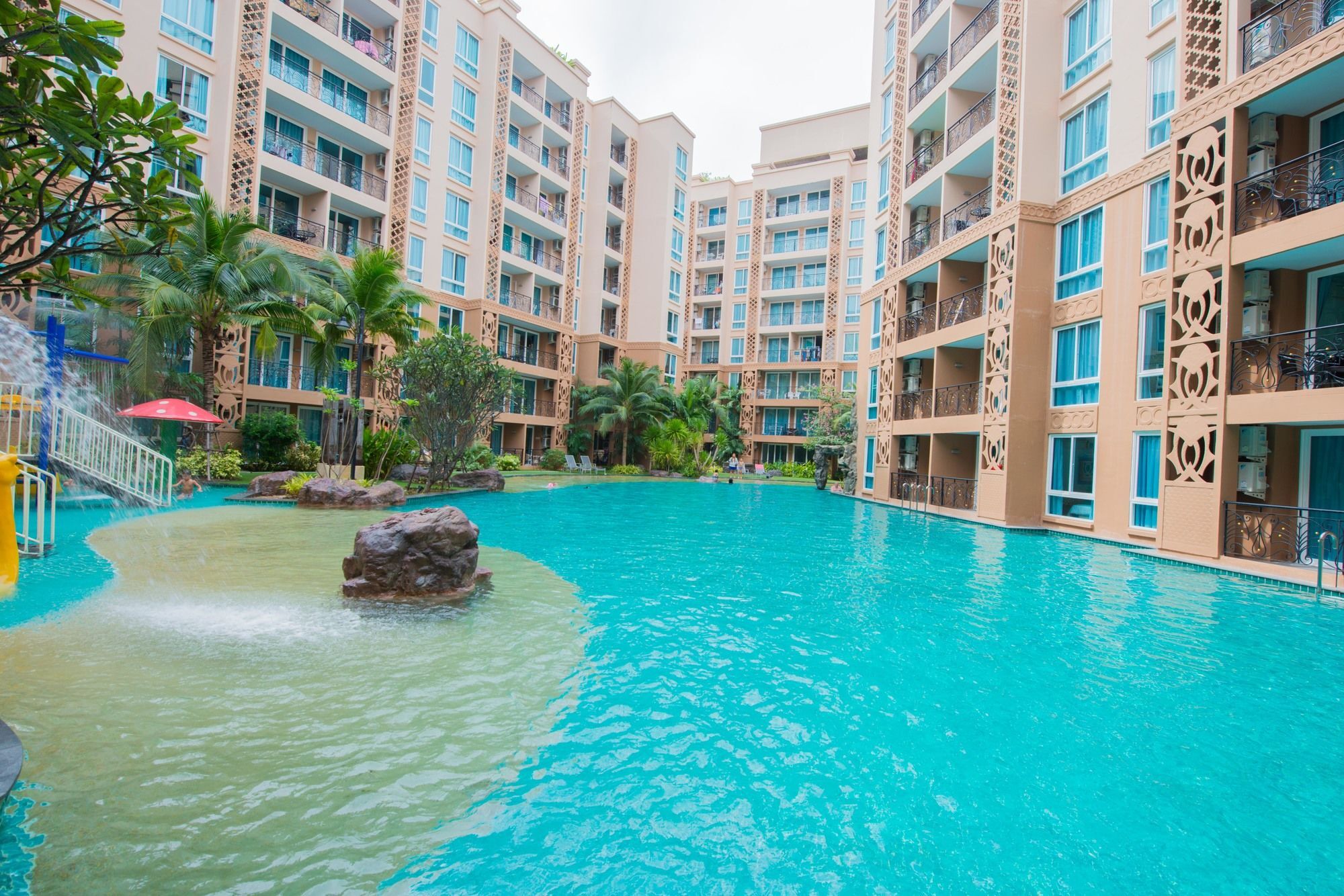 Atlantis Pattaya High Service Jomtien Exterior foto