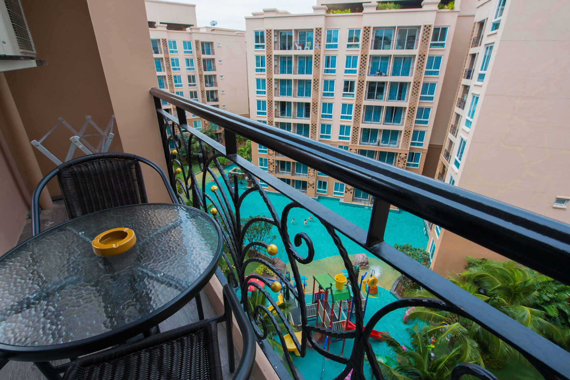 Atlantis Pattaya High Service Jomtien Exterior foto
